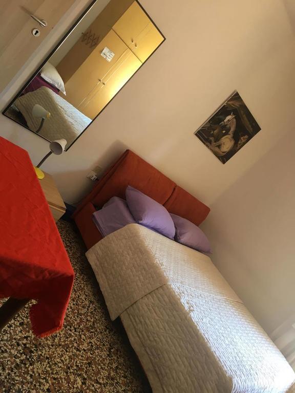 Bed and Breakfast Casa Ale Marghera Exterior foto